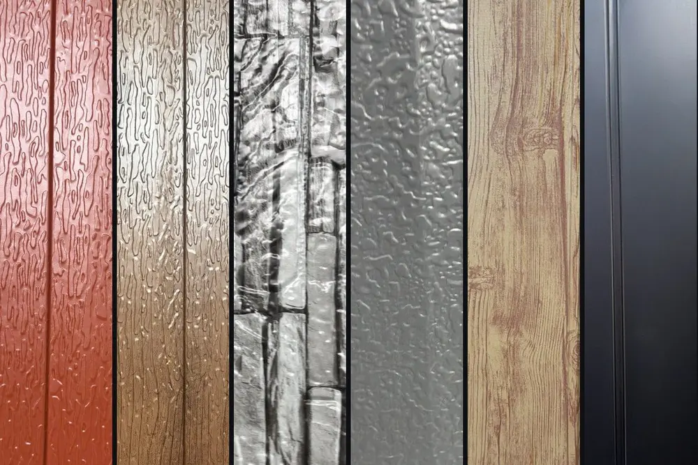 Seis acabados de wall panel decorativo lado a lado: terracota, nogal, piedra, gris plata, miel y negro