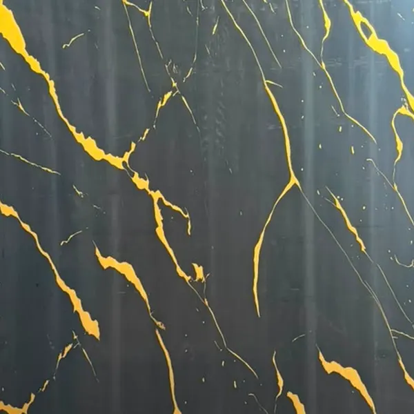 Panel SPC con UV: Negro con vetas doradas